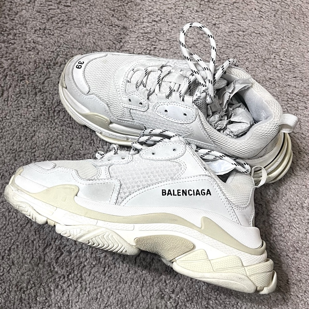Balenciaga Triple S White -EU 39